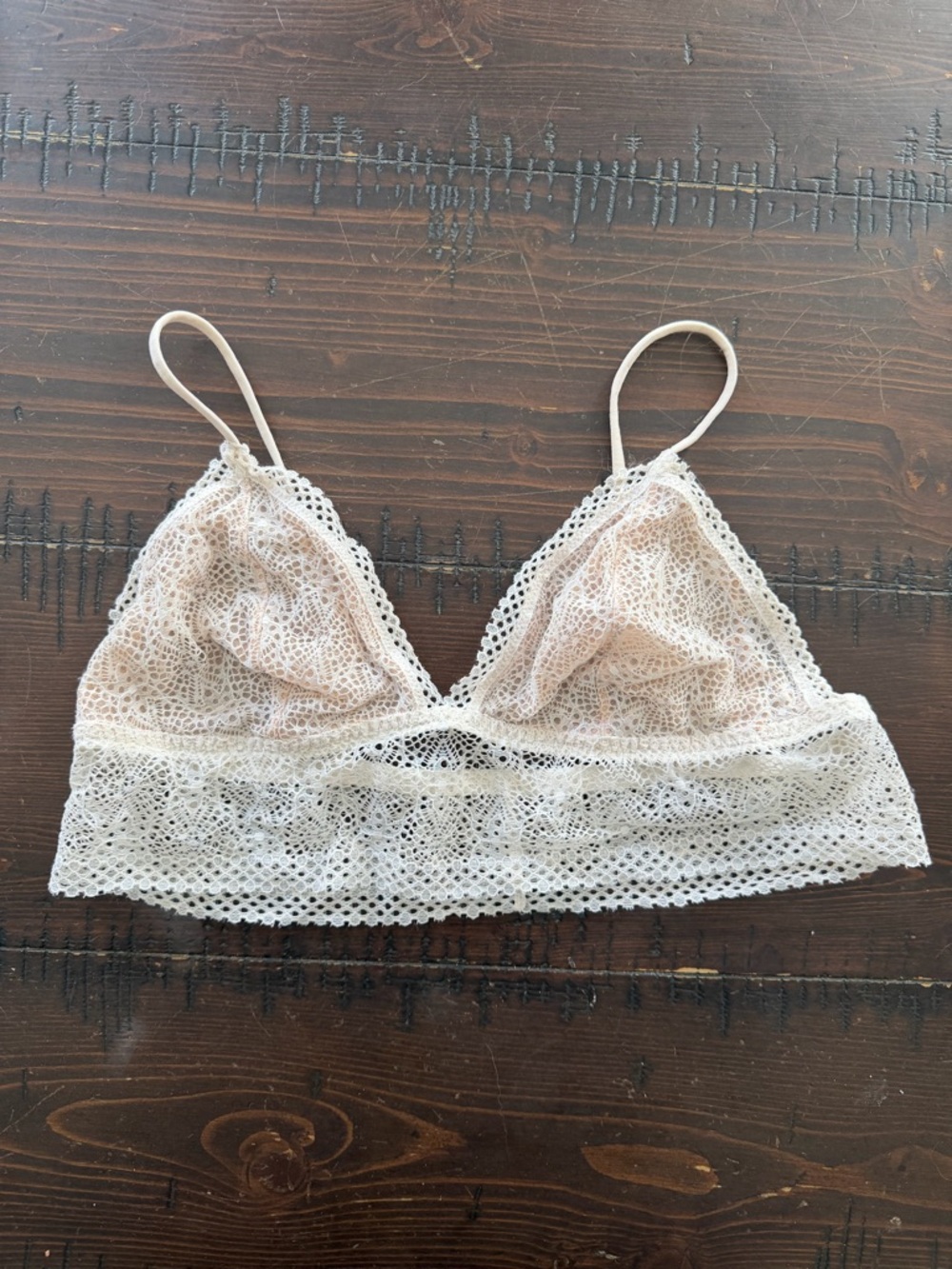 Victoria's Secret Lace Bralette in Light Beige and White